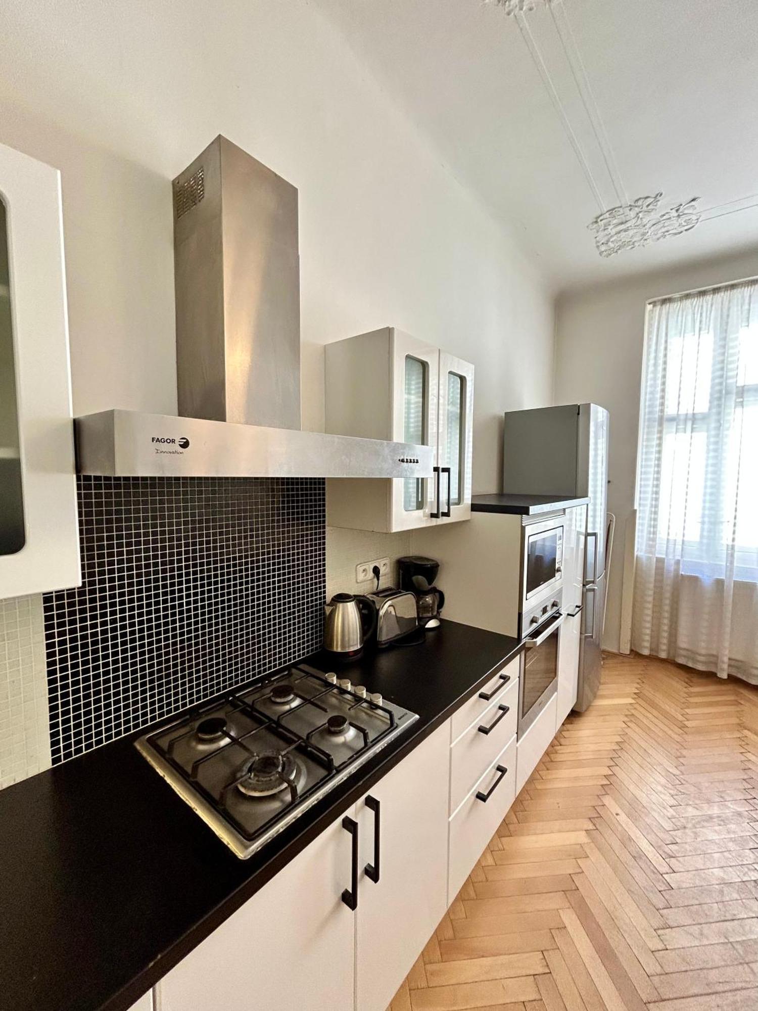 Prague Central Exclusive Apartments Bagian luar foto