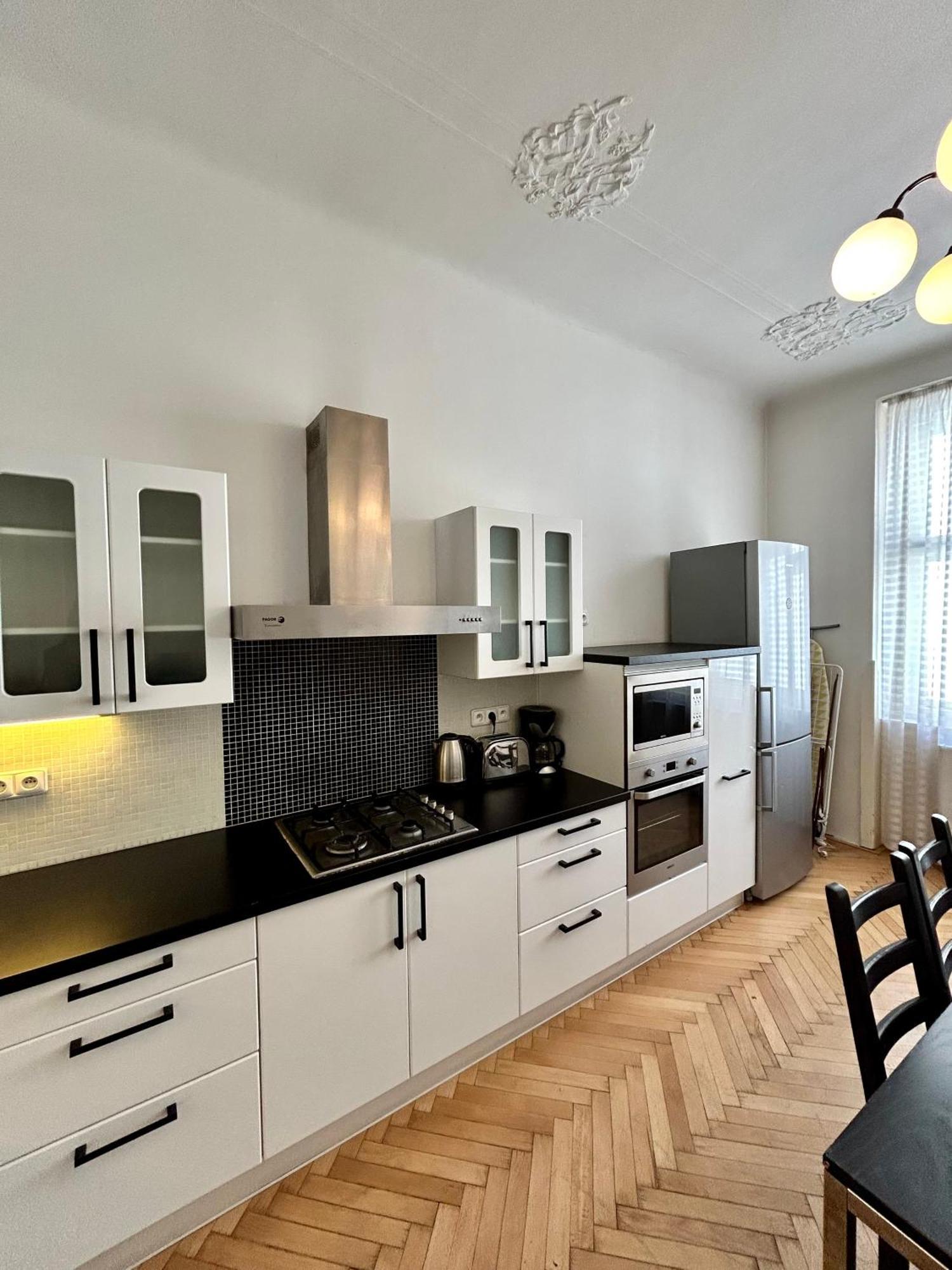 Prague Central Exclusive Apartments Bagian luar foto