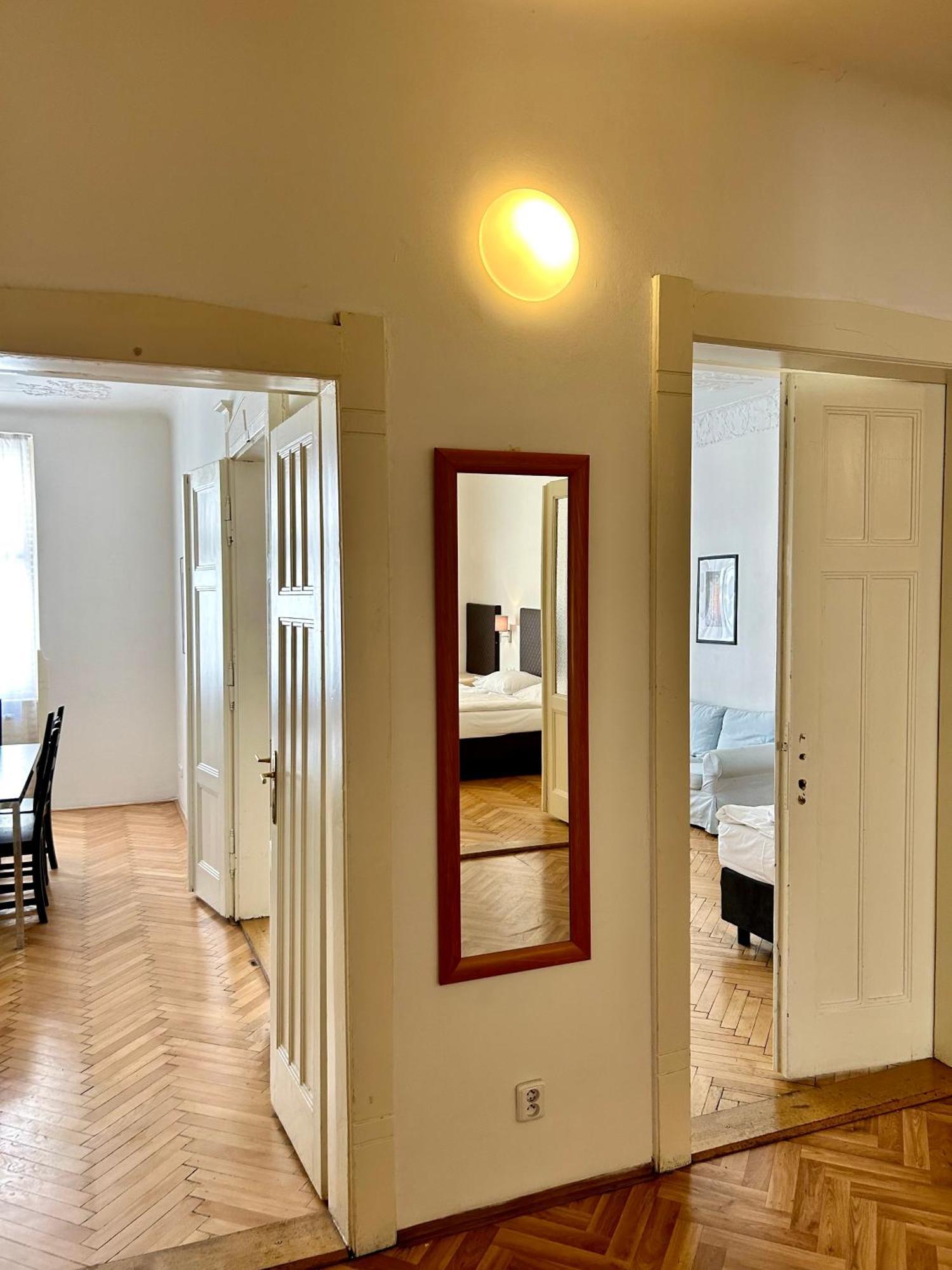 Prague Central Exclusive Apartments Bagian luar foto