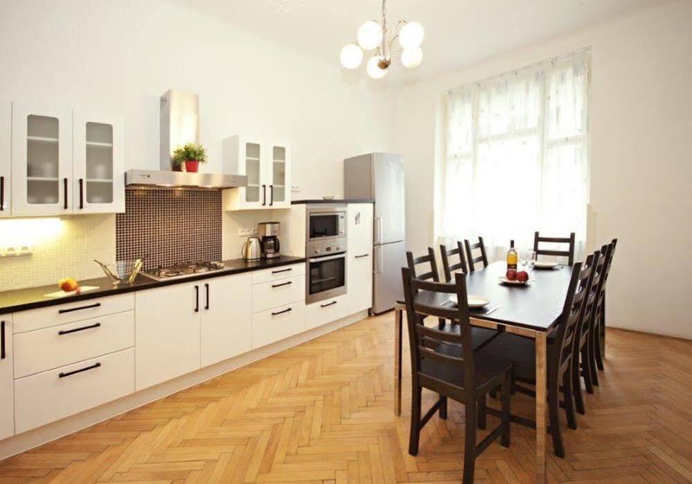 Prague Central Exclusive Apartments Bagian luar foto